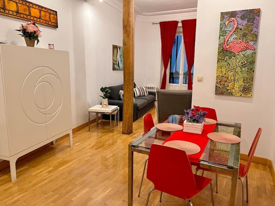 Alojamiento Entero Centro: Piso . Chueca Daire Madrid Dış mekan fotoğraf